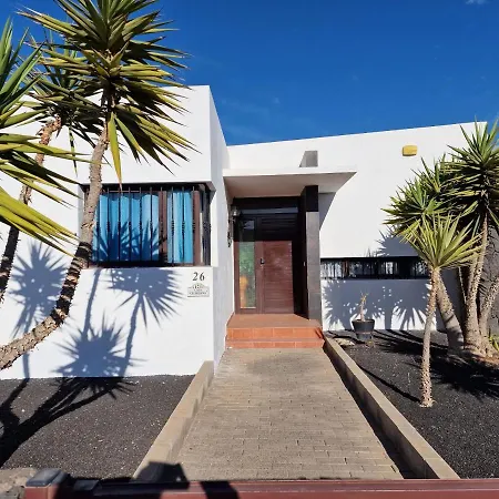 Georgiana - 4 Bed Property With Private Pool * Playa Blanca