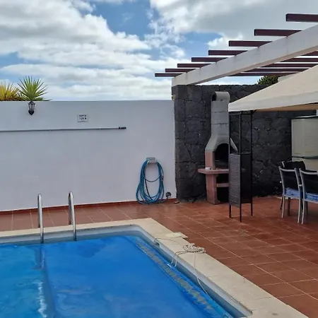 Villa Georgiana - 4 Bed Property With Private Pool *